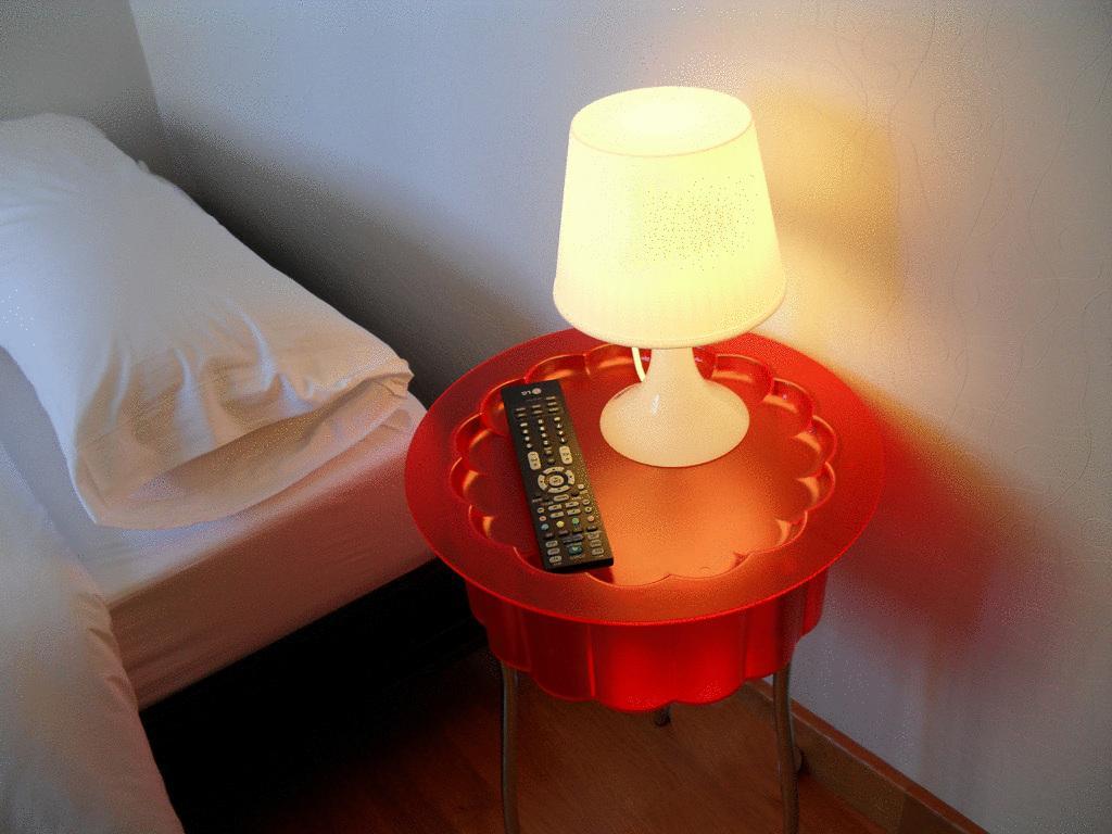 Hotel Ofi A Coruña Kamer foto
